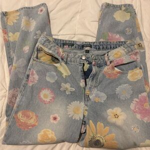 WILD FABLE FLORAL MOM JEANS